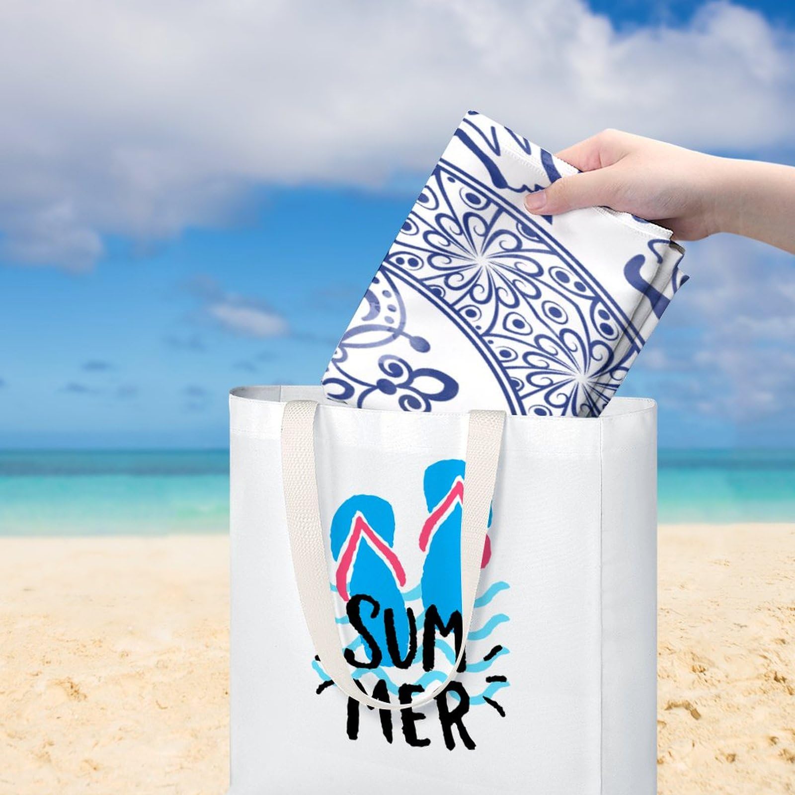 Amazon.com: Chinese Style Blue and White Porcelain Print Beach